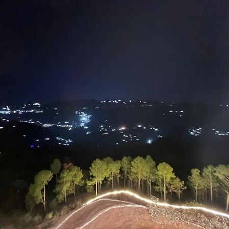 Hotel Tribe View - Away From City Hustle !! Top Rated & Most Awarded Property !! A Peaceful Stay Kasauli Luaran gambar